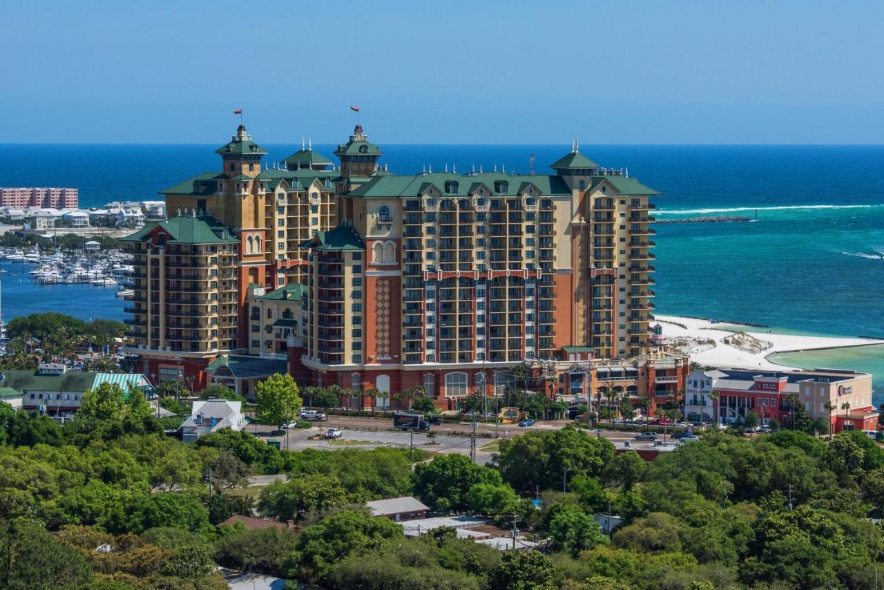 Emerald Grande W1221 德斯廷 外观 照片